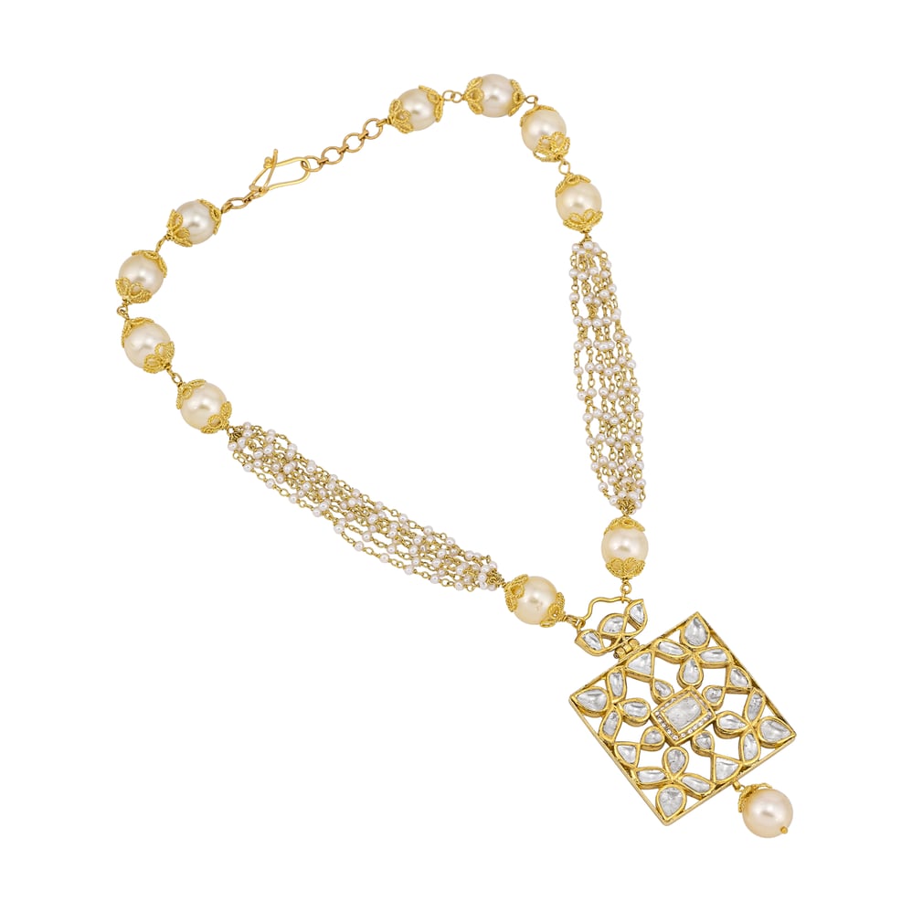 Polki Pendant Necklace with Pearls & Gold Accents